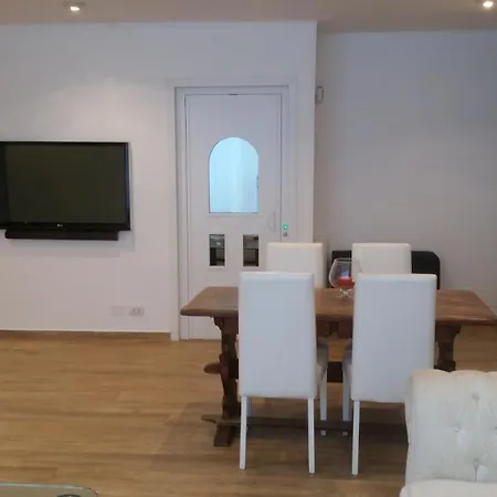 Annarella's 公寓 *